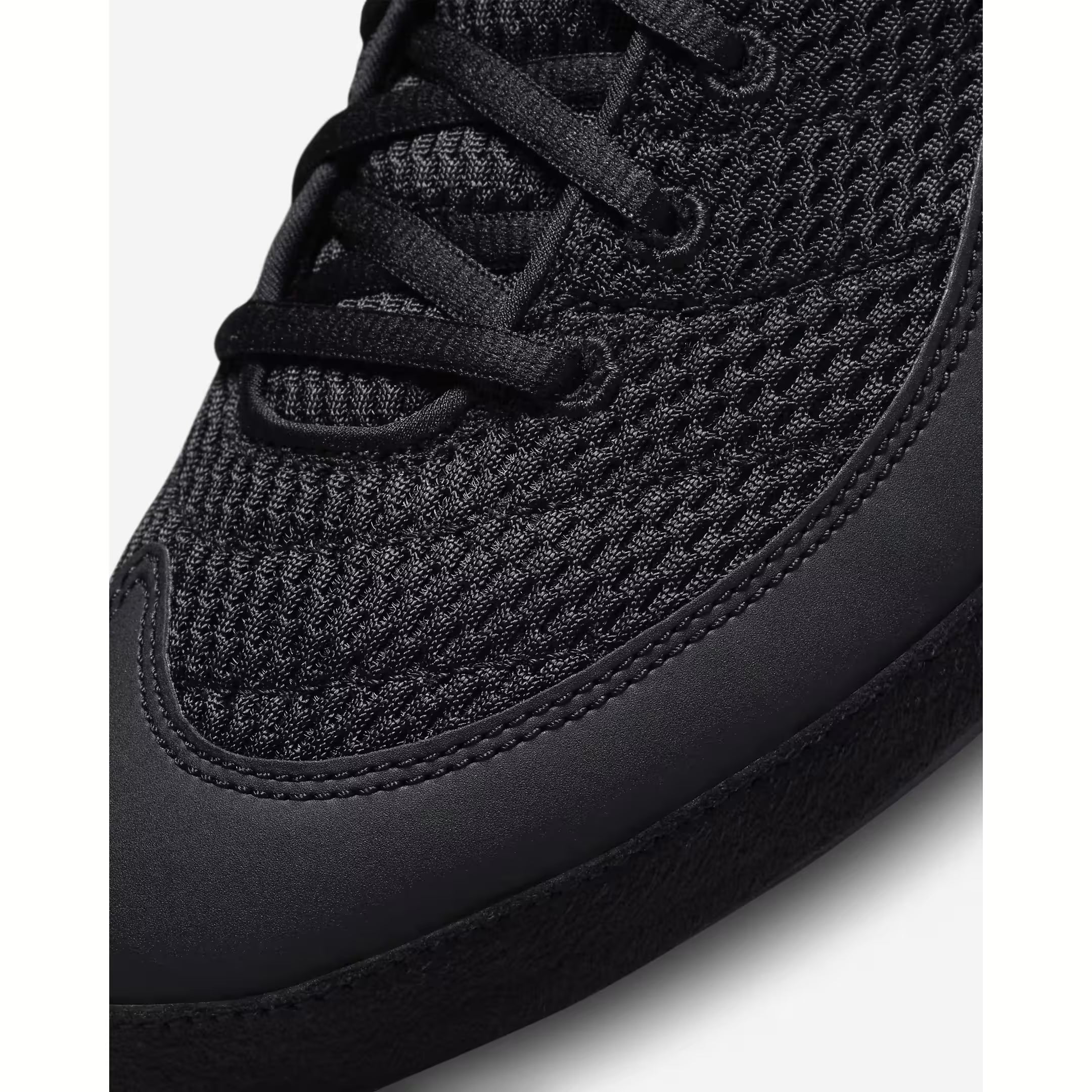 Nike Inflict 3 painikenkä