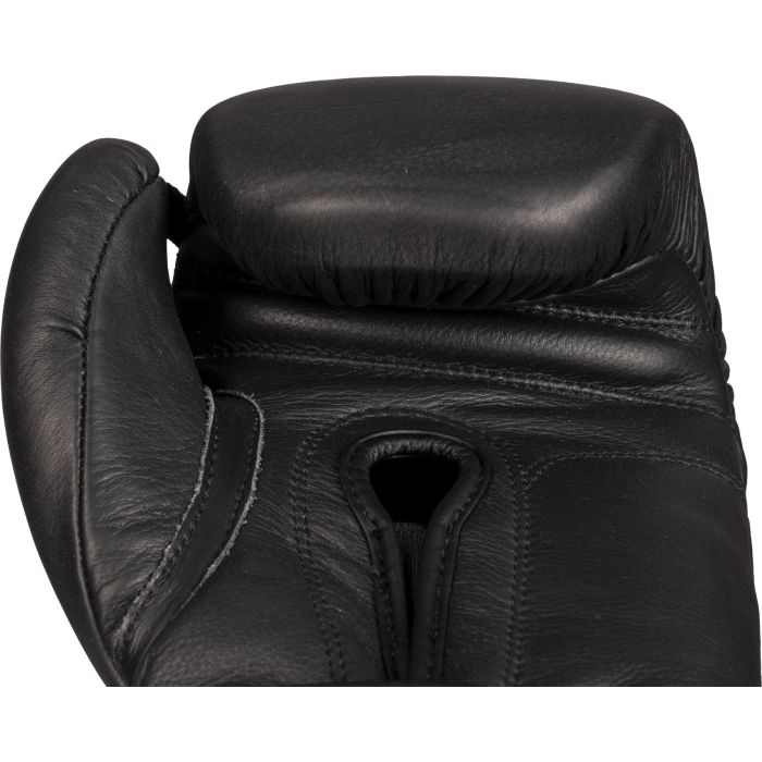 Nyrkkeilyhanskat "Black'n'Black"